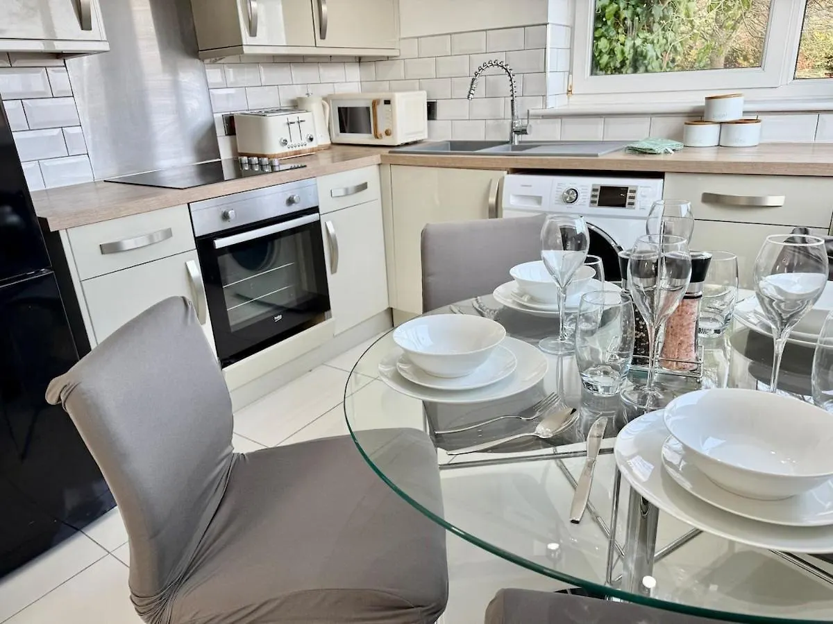 Ferienwohnung Cardiff Bay Escape Stunning Views Free Parking